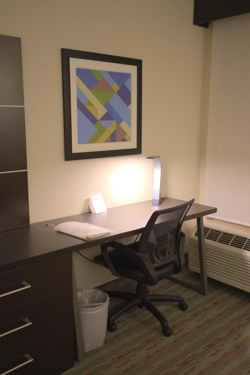 Holiday Inn Express Anderson I-85 - Exit 27- Highway 81 By Ihg Chambre photo